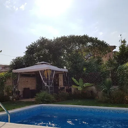 Guest House Vendégház