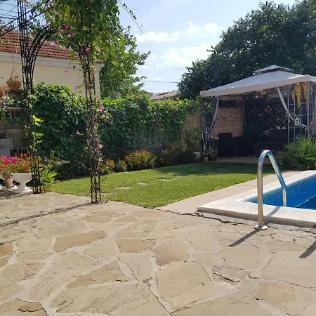 Guest House Vendégház